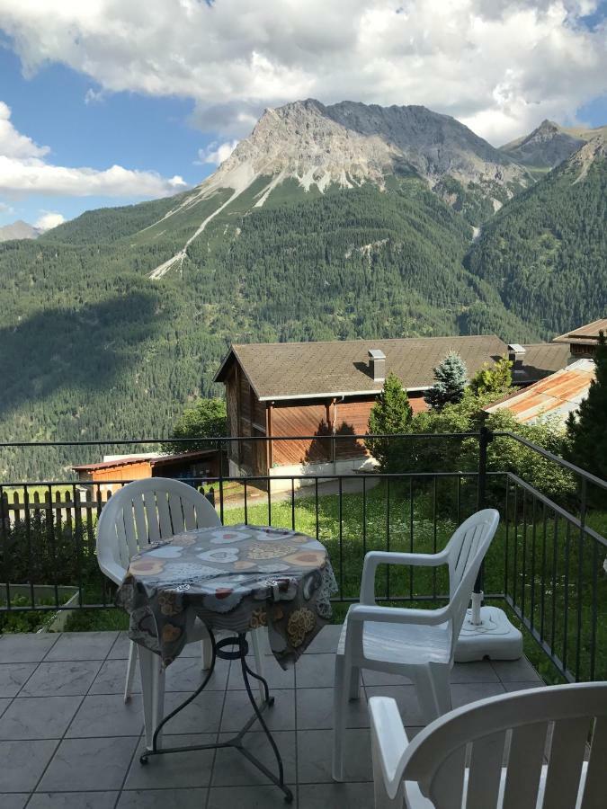 Ferienwohnung In Tschlin Mit Panoramablick Luaran gambar
